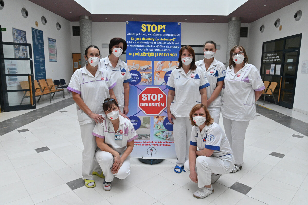 Světový den Stop dekubitům připomíná důležitost prevence proleženin